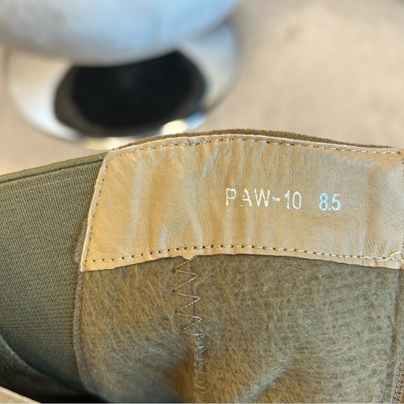 CAPE Robbin olive green suede ankle boots Sz 8.5 - Picture 7 of 8